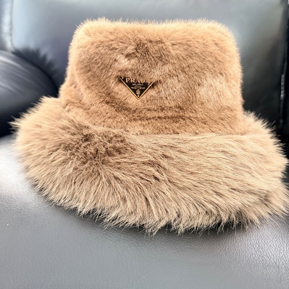 Prada Accessories - WOMEN'S PRADA BROWN FAUX FUR BUCKET HAT WINTER LUXURY EXCELLENT